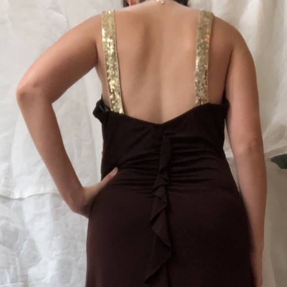 Brown and gold sequined floor length gown - Picture 4 of 7